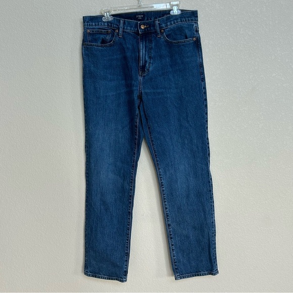 J.Crew Flex Men’s Relaxed Fit Straight Leg Jeans 32 Medium Wash Blue Denim - Picture 1 of 7